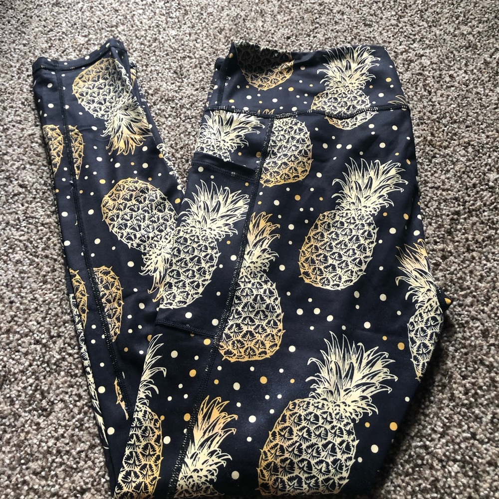 CVG full length Leggings  Size Large